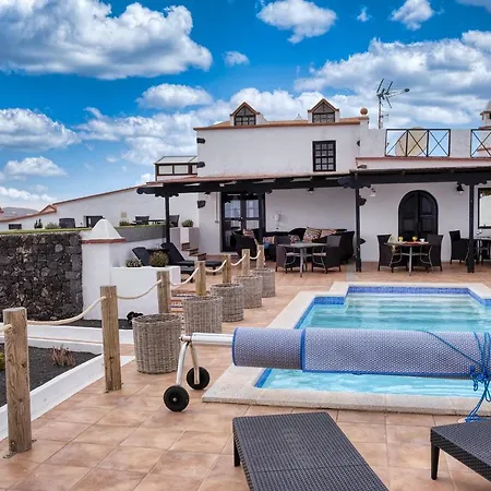 Casa Natura Bed & Breakfast *